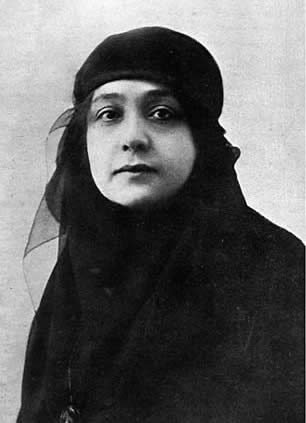 Huda Sha'arawi
