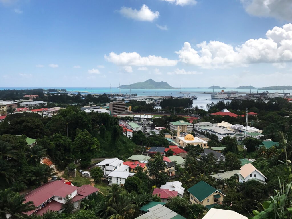 Vue de Victoria et de Mahe, Seychelles