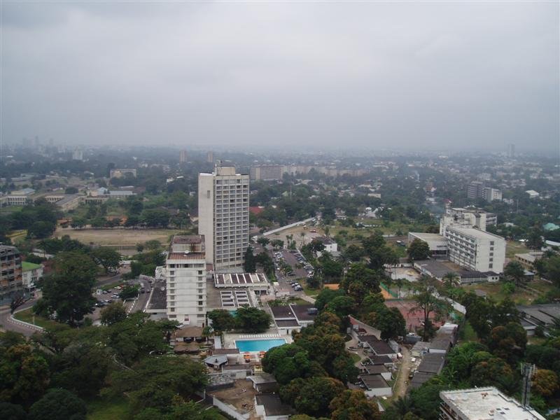 vivre-en-rdc-2026-kinshasa.webp Vue de Kinshasa et du quartier de Gombe, RD Congo