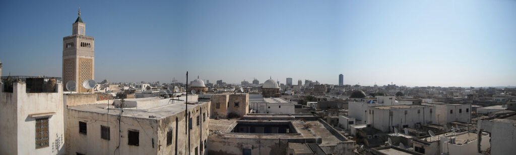 vivre-en-tunisie-2026-tunis-medina.webp Panorama de la medina de Tunis en Tunisie