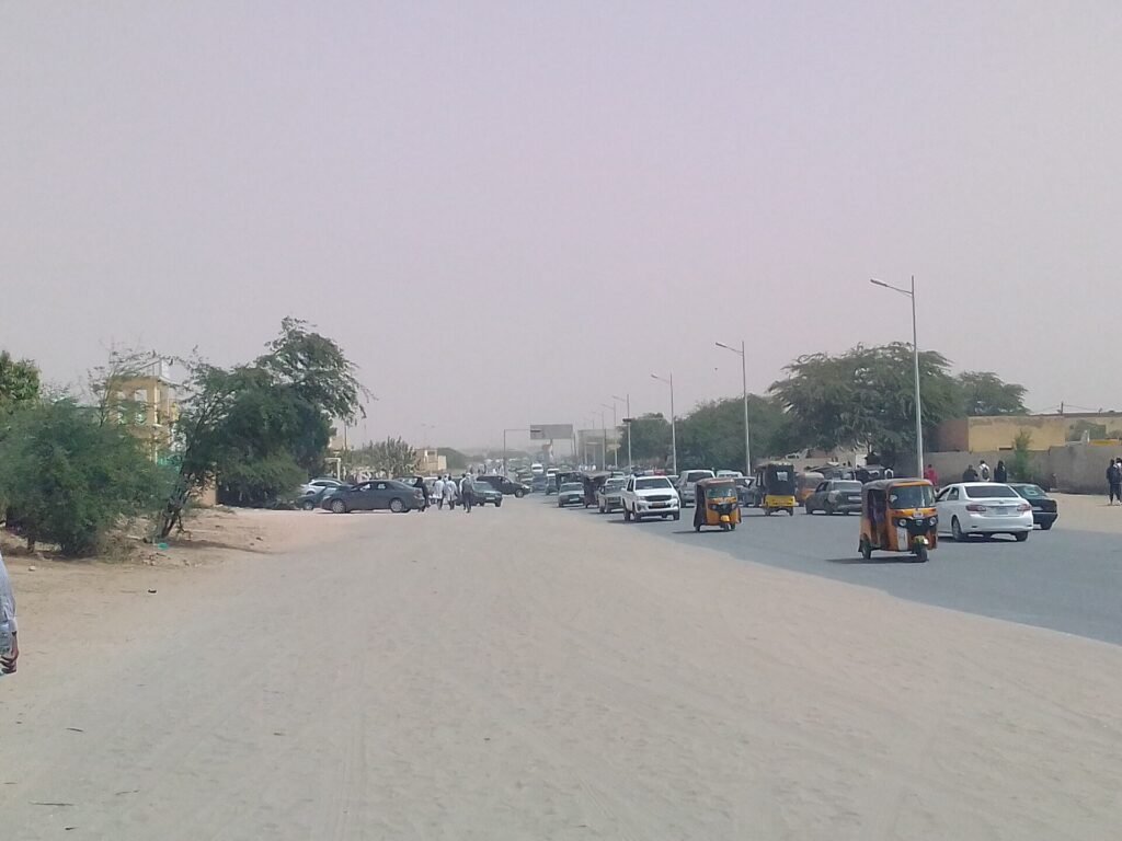 Une avenue de Nouakchott (Mauritanie)
