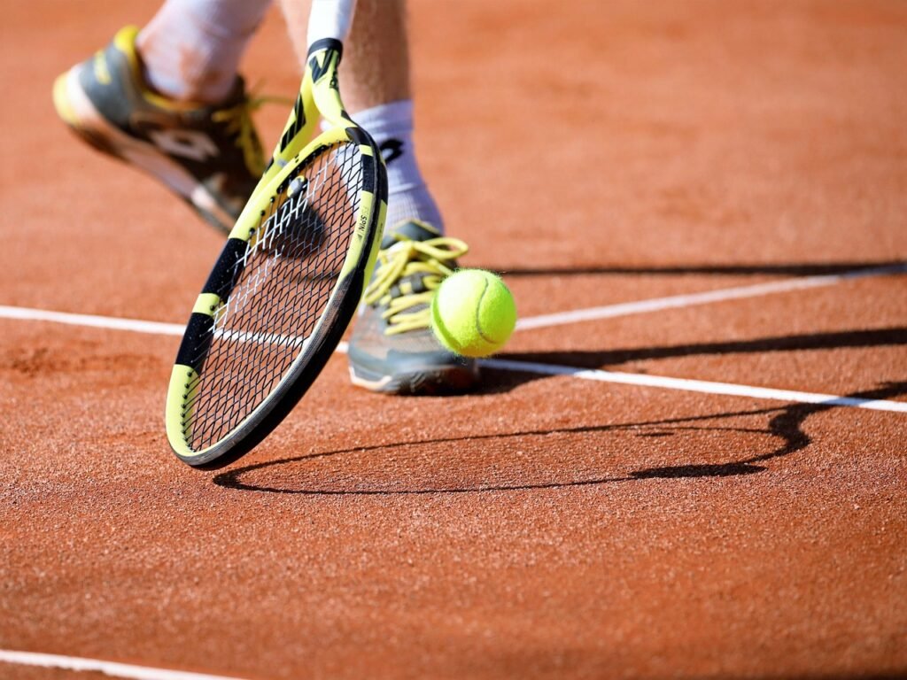 Moïse Kouamé : le tennisman ivoirien renoue avec la victoire après son parcours remarqué à Roland-Garros