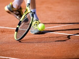 Moïse Kouamé : le tennisman ivoirien renoue avec la victoire après son parcours remarqué à Roland-Garros