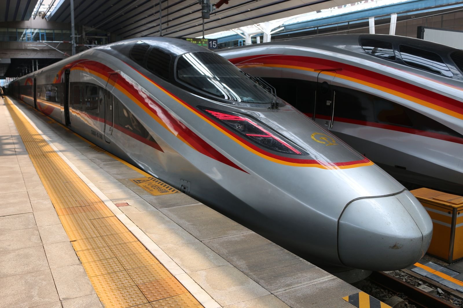 Côte d’Ivoire : TGV, métro, autoroutes… le pari transport du PND 2026-2030