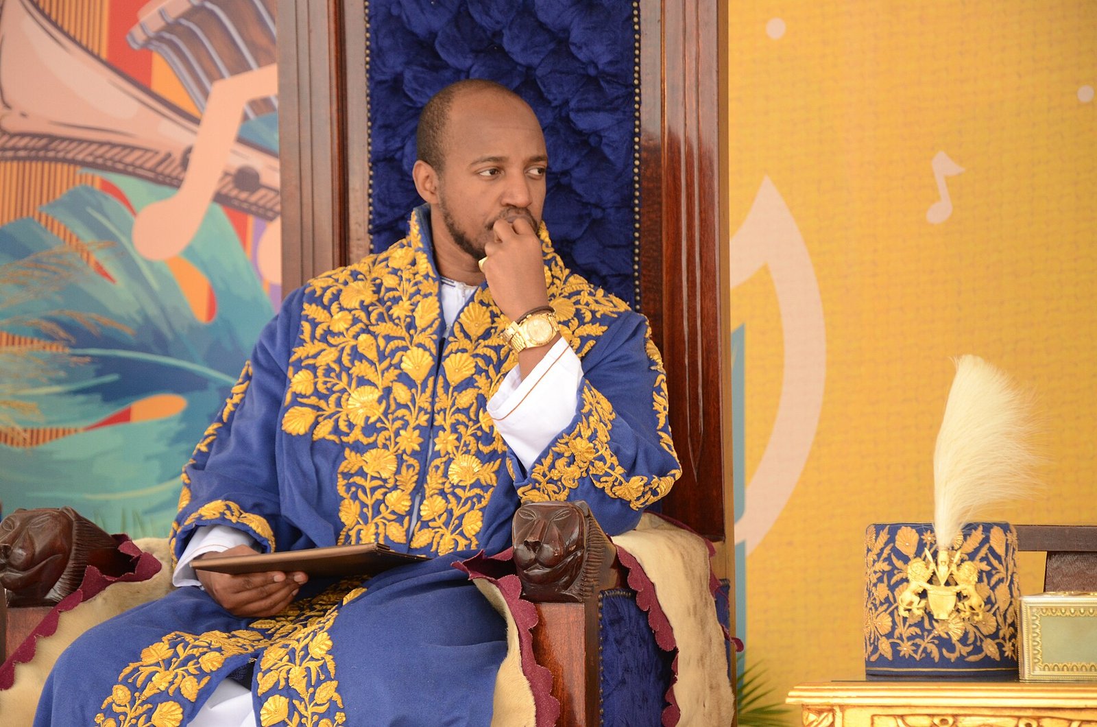 Roi Oyo Ouganda : la famille royale rejette Edward Rukidi Kijanangoma comme successeur du trône de Tooro